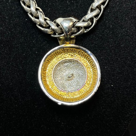 Vintage Chunky 17" Silver Tone Foxtail Necklace W/Heavy 2 Toned Pendant (3736) - Picture 5 of 6